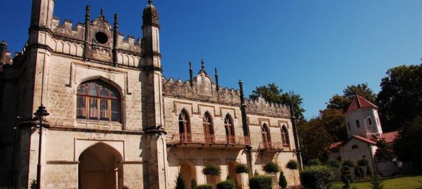 Gruzja coraz popularniejszym wakacyjnym kierunkiem.